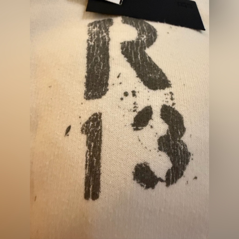 Distressed Logo Graphic Crop Sweatshirt
R13 - Picture 7 of 7